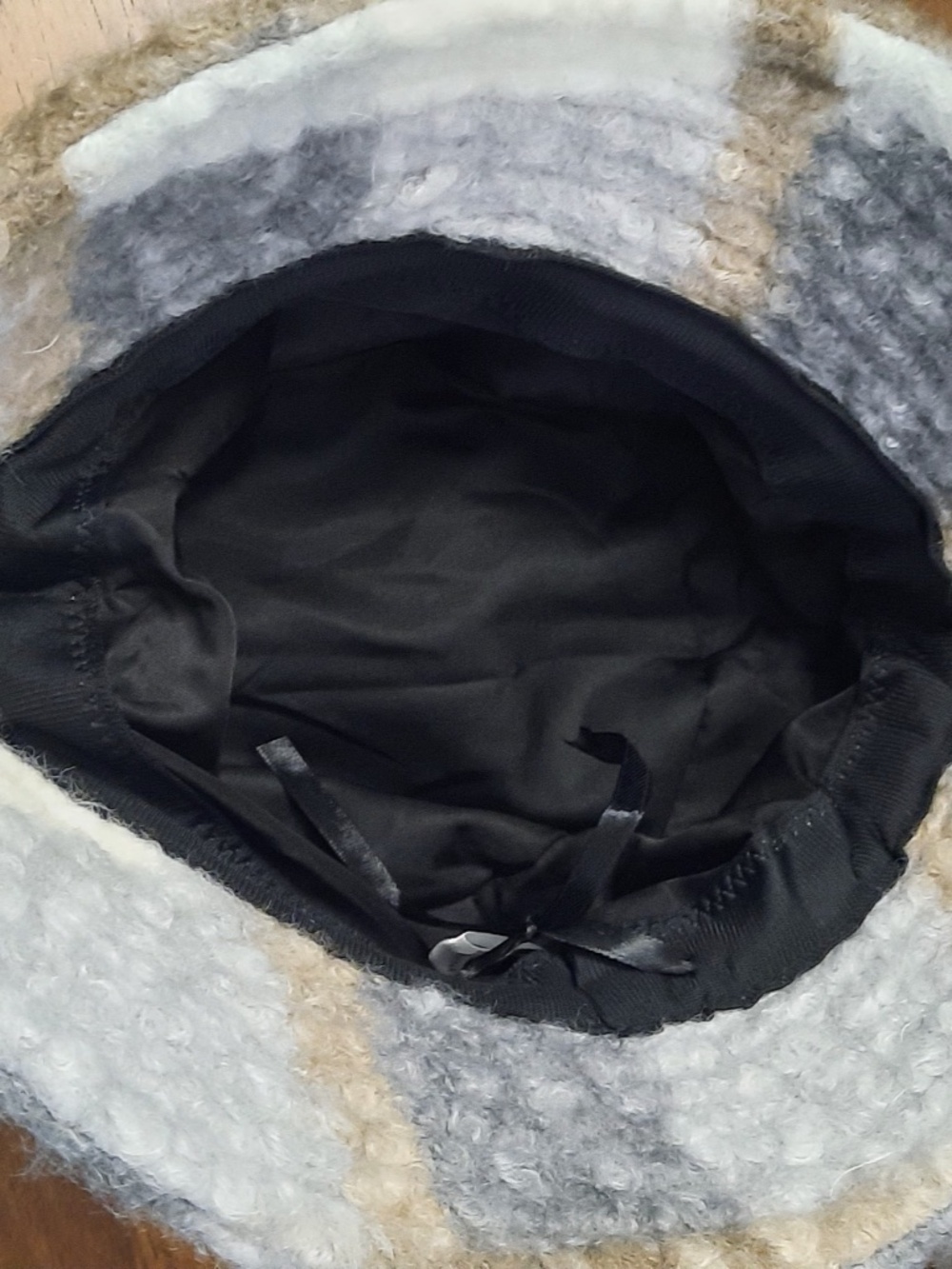 Bucket hat - Picture 3 of 3